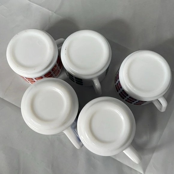 VINTAGE 70’s Arcopal Of France Demitasse Cups Mugs Set of 5 Espresso Tea Coffee - Picture 4 of 9